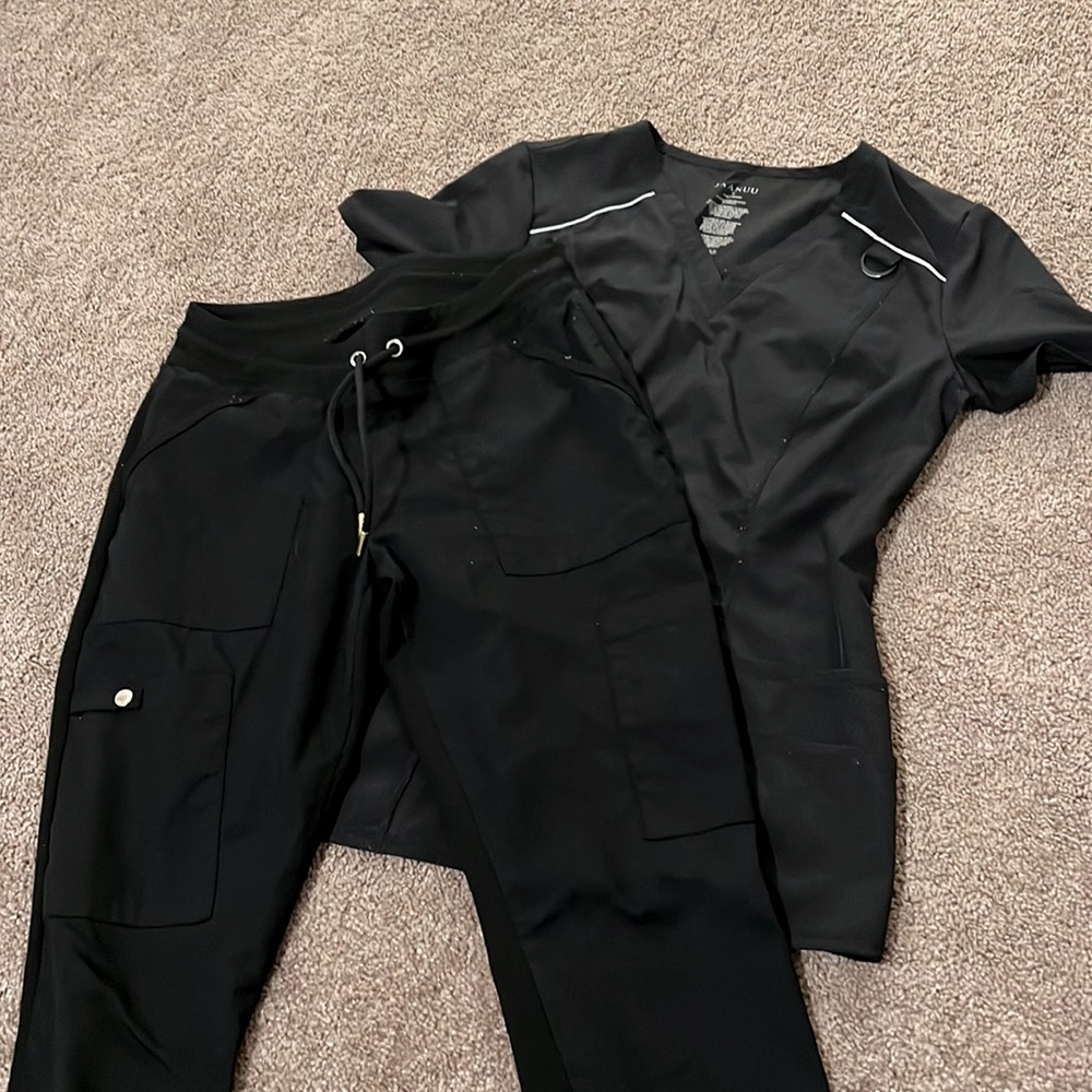JAANUU- Size Small Black Jogger Scrubs